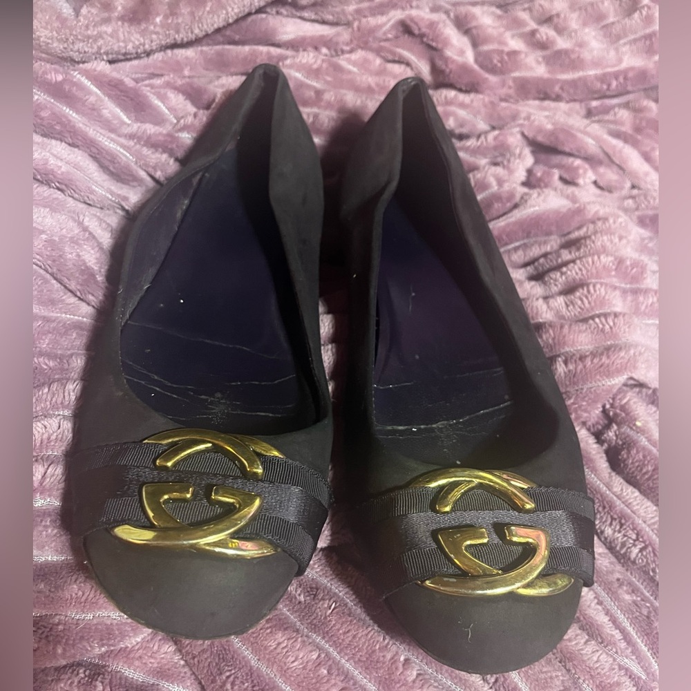 Gucci Vernice with gold interlocking logo purple suede flats size 39 1/2